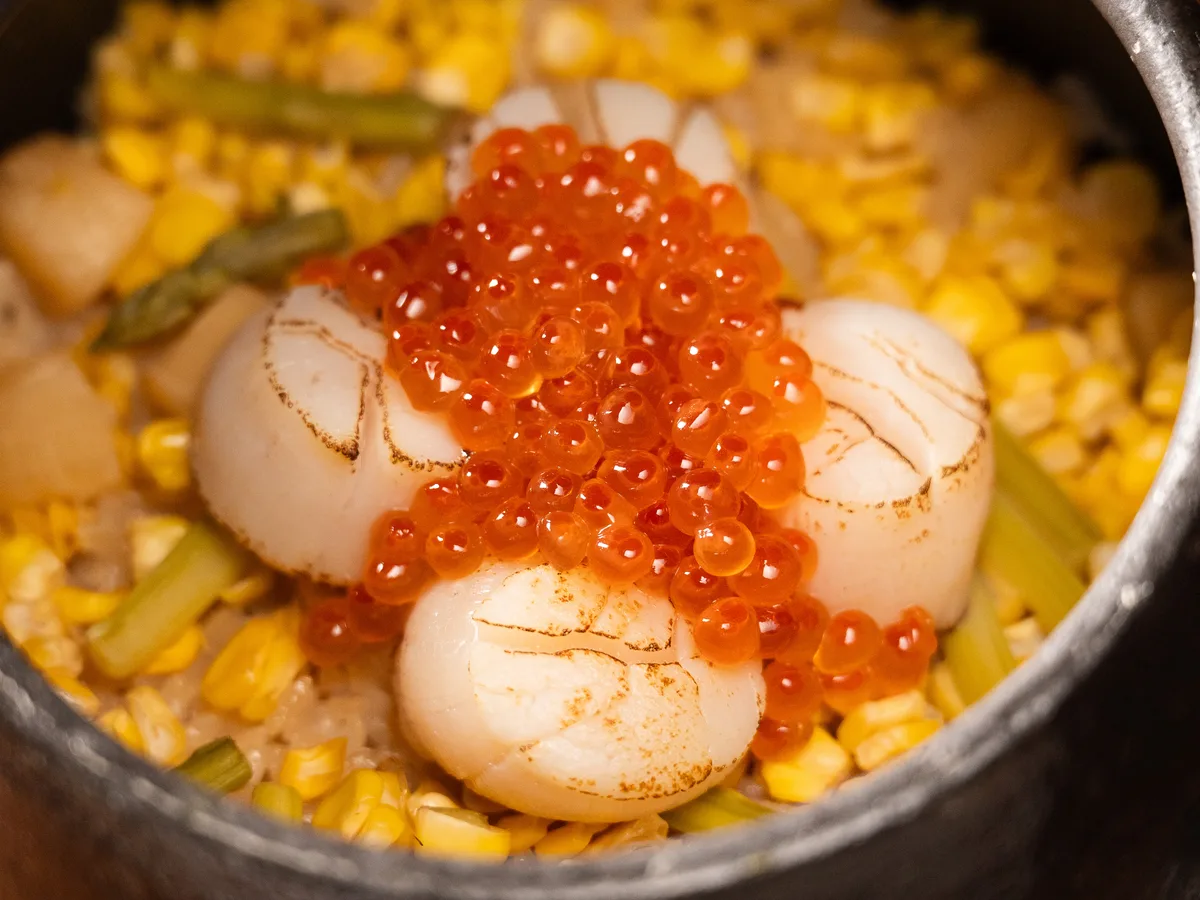 Ikura Hotate Kamameshi